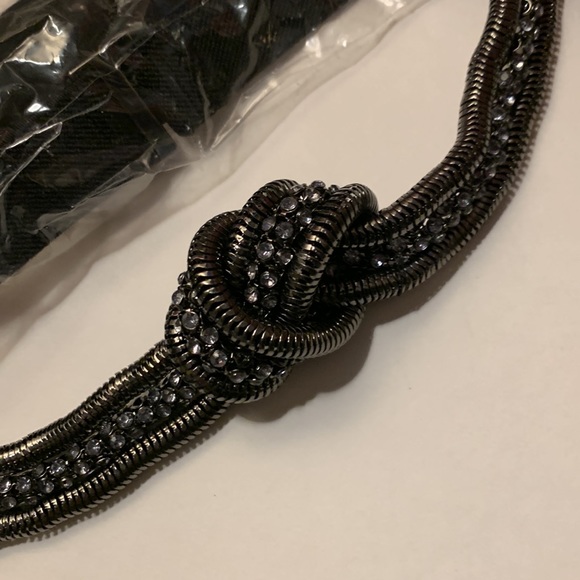 BCBG WAIST BELT GEM KNOTTED GUNMETAL TONED - Picture 4 of 11